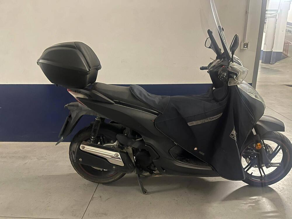 Honda SH 300 i Sport ABS (2018 - 20) (3)