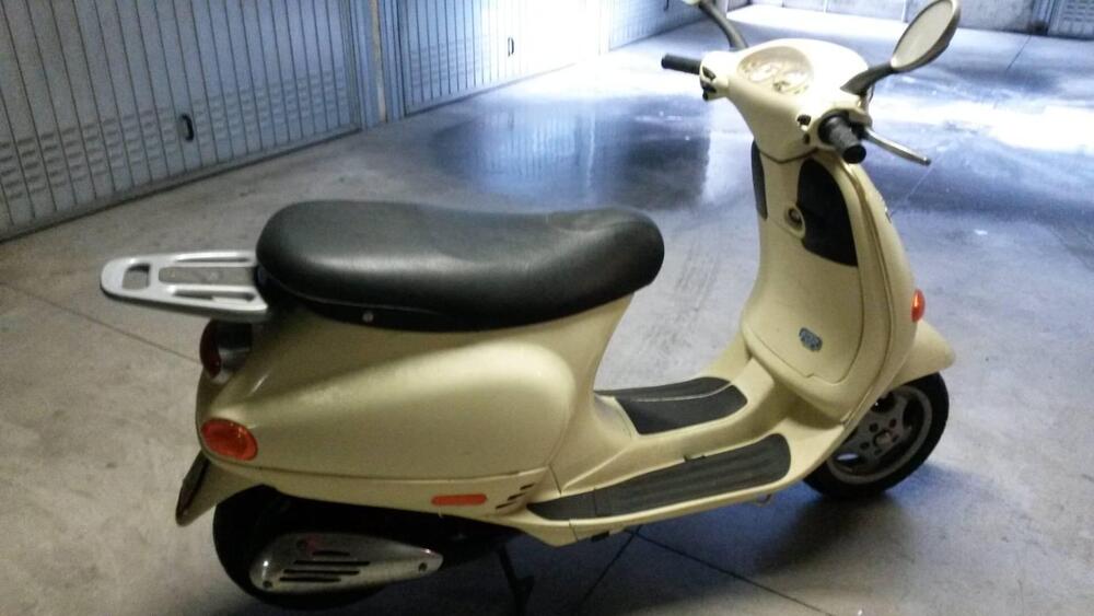 Piaggio Vespa 50 4M