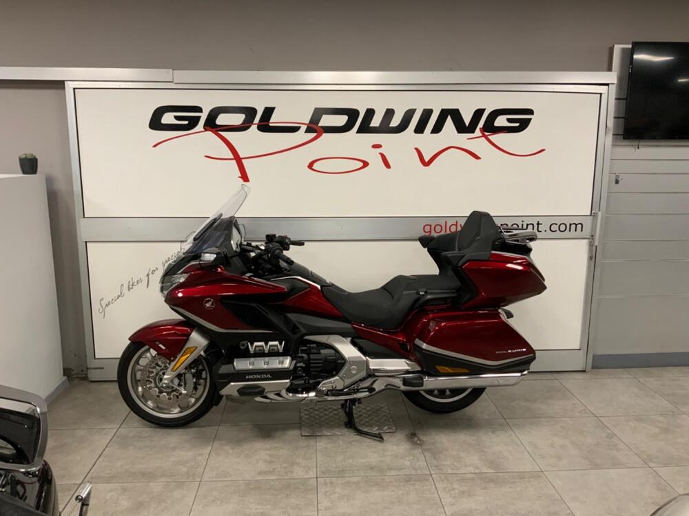 Honda GL 1800 Gold Wing Tour DCT (2021) (3)