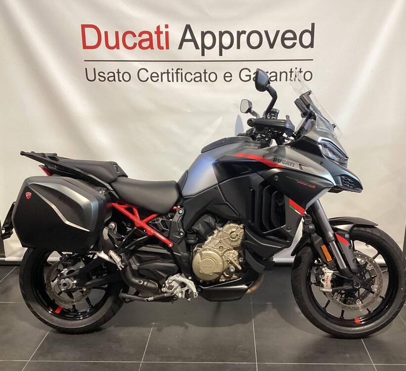 Ducati Multistrada V4 S Grand Tour (2024)