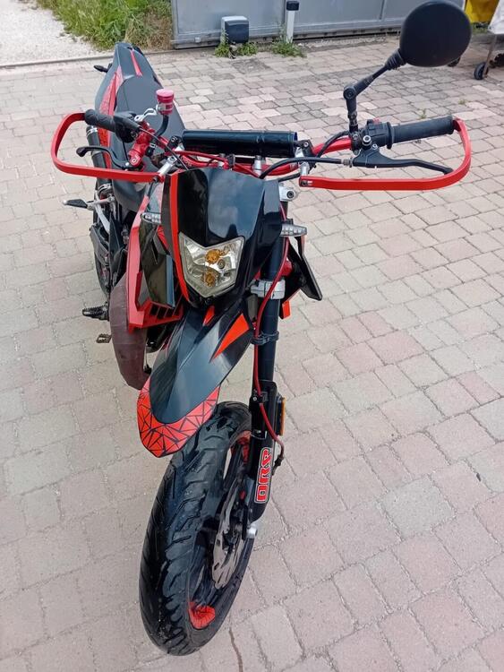 KSR Moto TR 50 SM 2T (2014 - 17) (2)