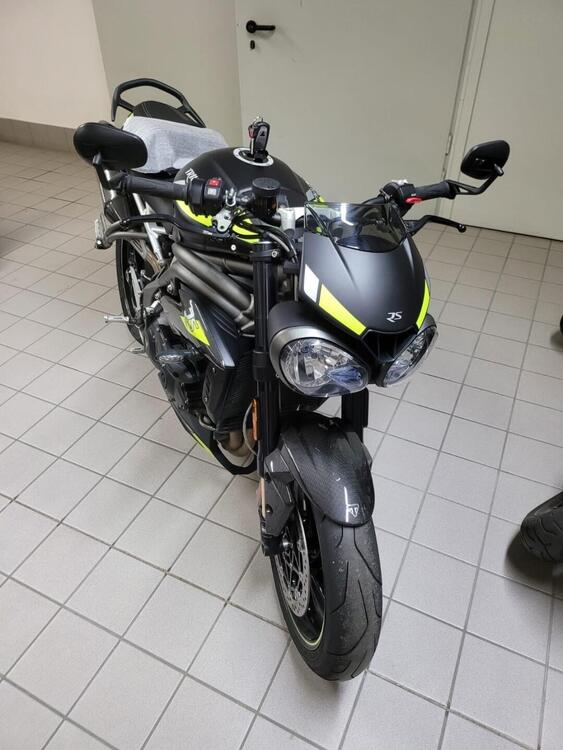 Triumph Speed Triple 1050 RS (2018 - 20) (5)