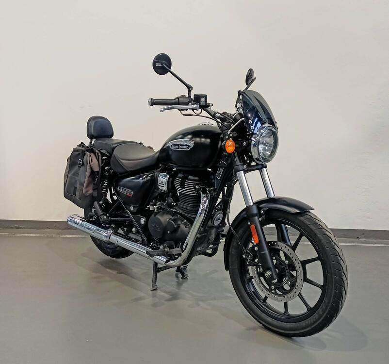 Royal Enfield Meteor 350 Stellar (2021 - 24) (3)