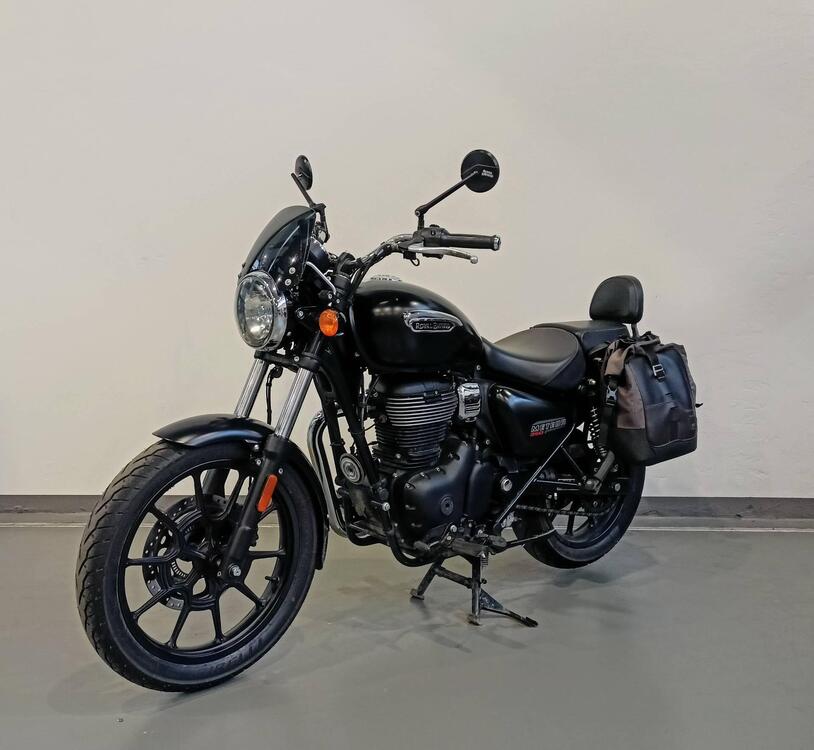 Royal Enfield Meteor 350 Stellar (2021 - 24) (2)