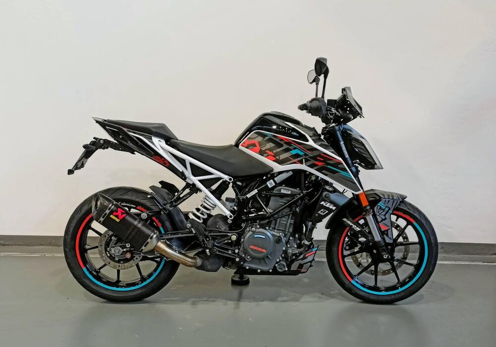 KTM 390 Duke (2021 - 23) (4)