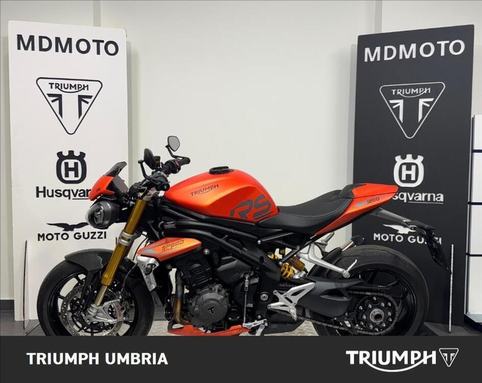 Triumph Speed Triple 1200 RS (2021 - 24) (4)