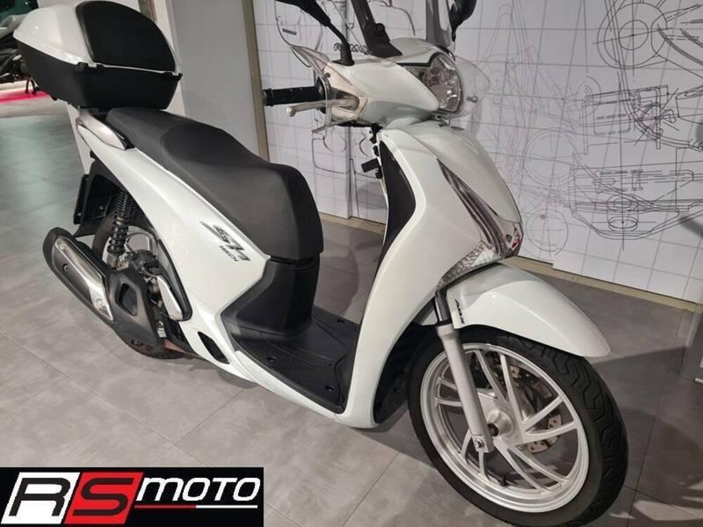 Honda SH 150 i ABS (2013 - 16) (4)