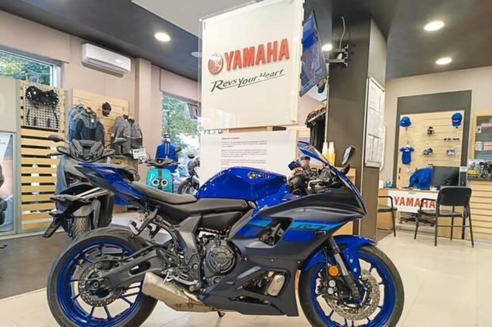 Yamaha YZF R7 (2021 - 24)