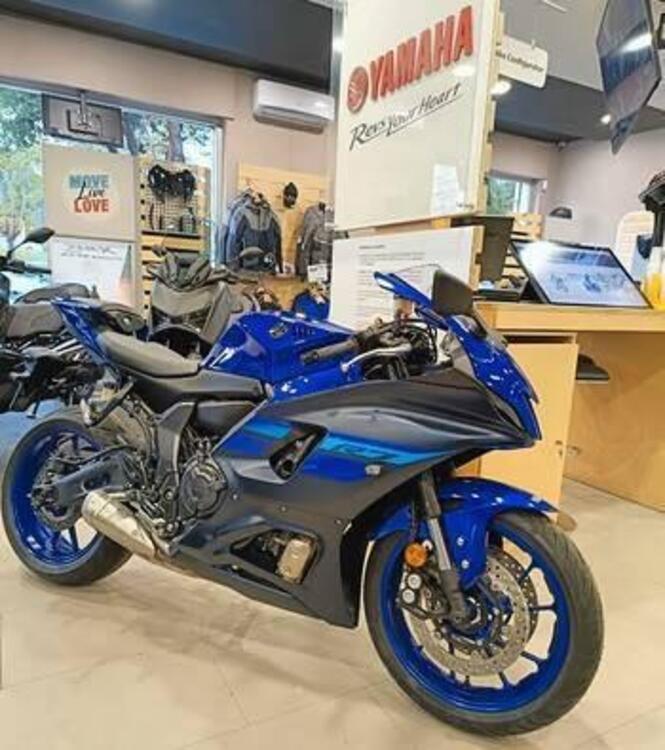 Yamaha YZF R7 (2021 - 24) (5)