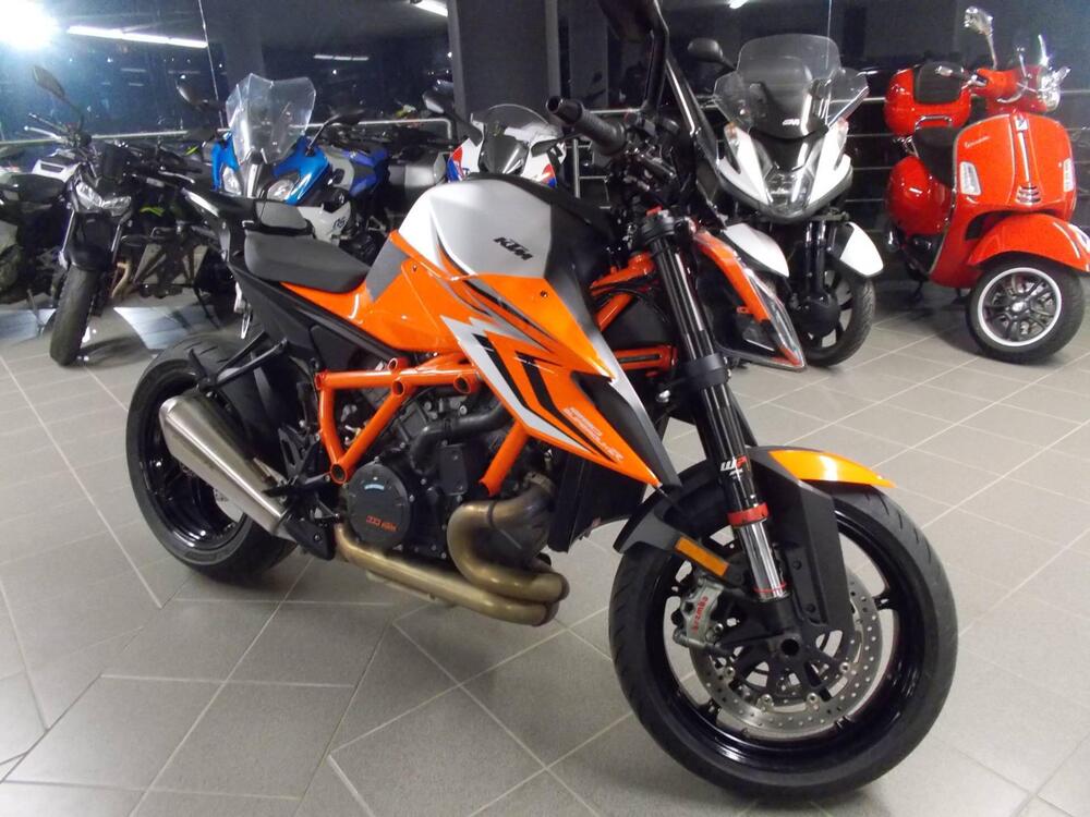 KTM 1290 Super Duke R (2022 - 23)