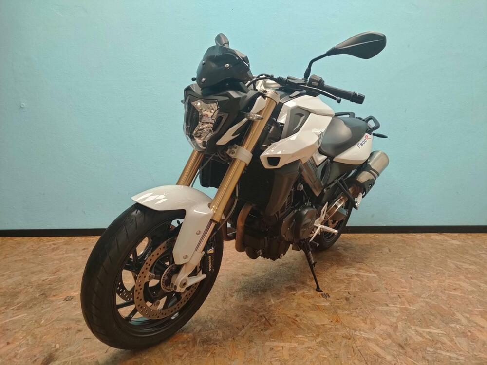 Bmw F 800 R (2015 - 16) (3)