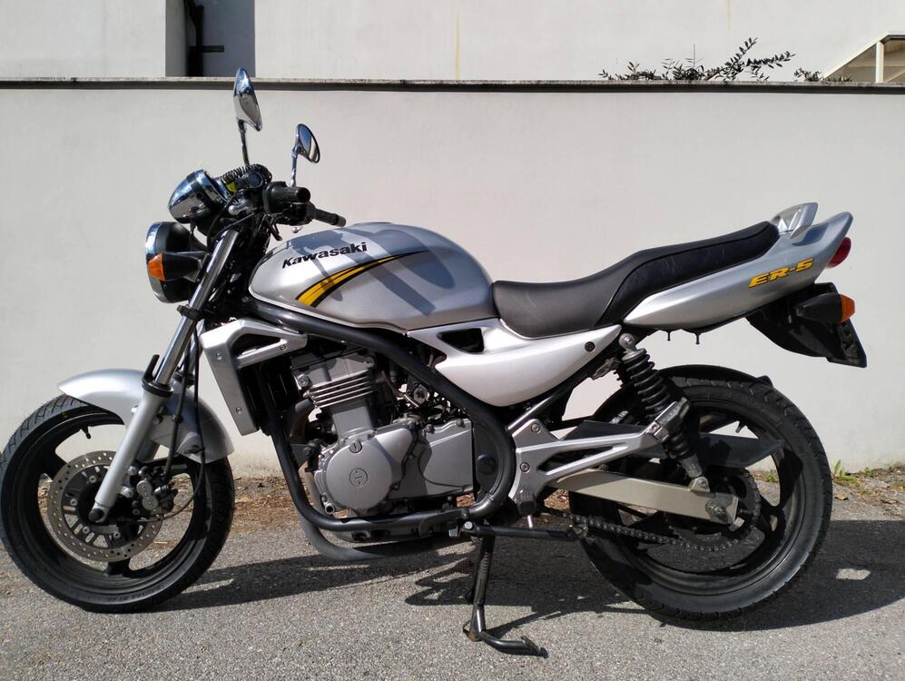 Kawasaki Er5