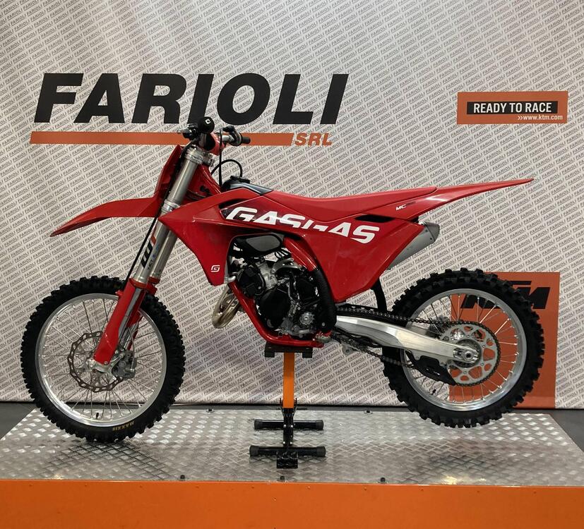 GASGAS MC 125 (2024) (5)