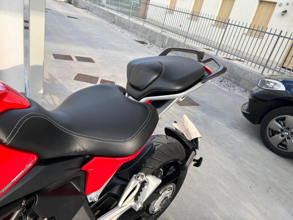 MV Agusta Turismo Veloce 800 (2017 - 2019) (2)