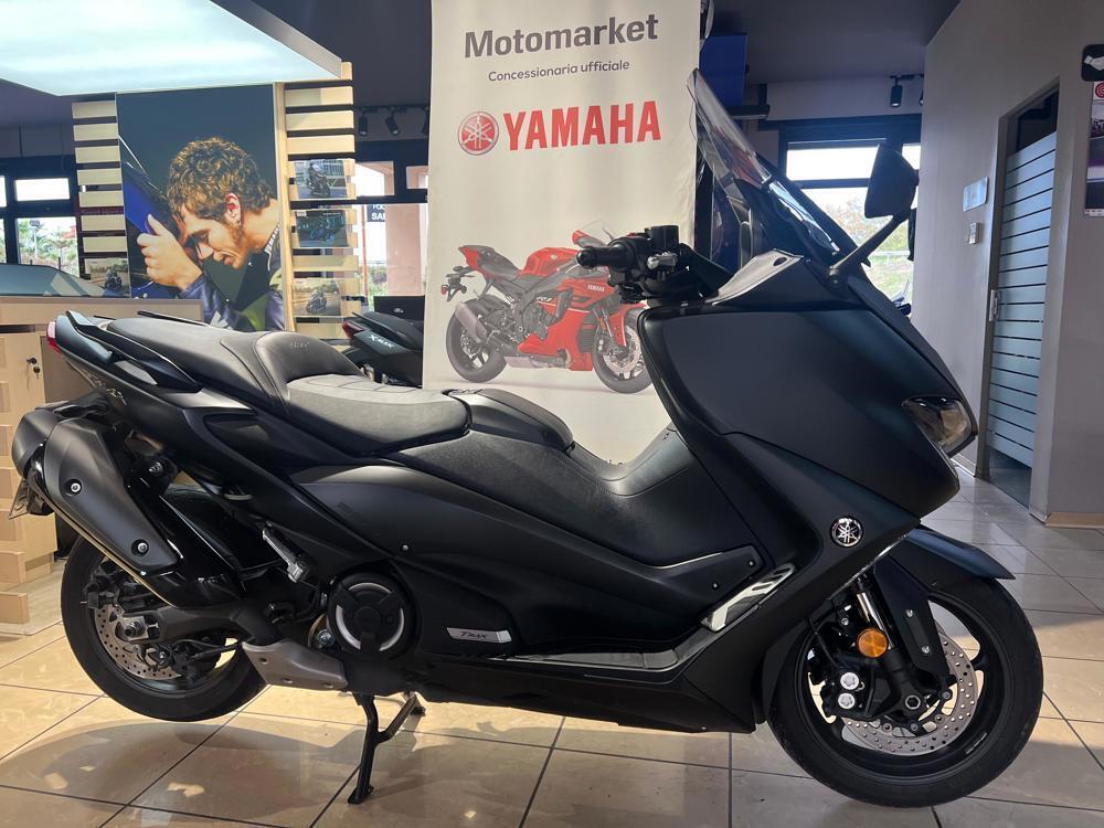 Yamaha T-Max 560 (2020 - 21) (5)