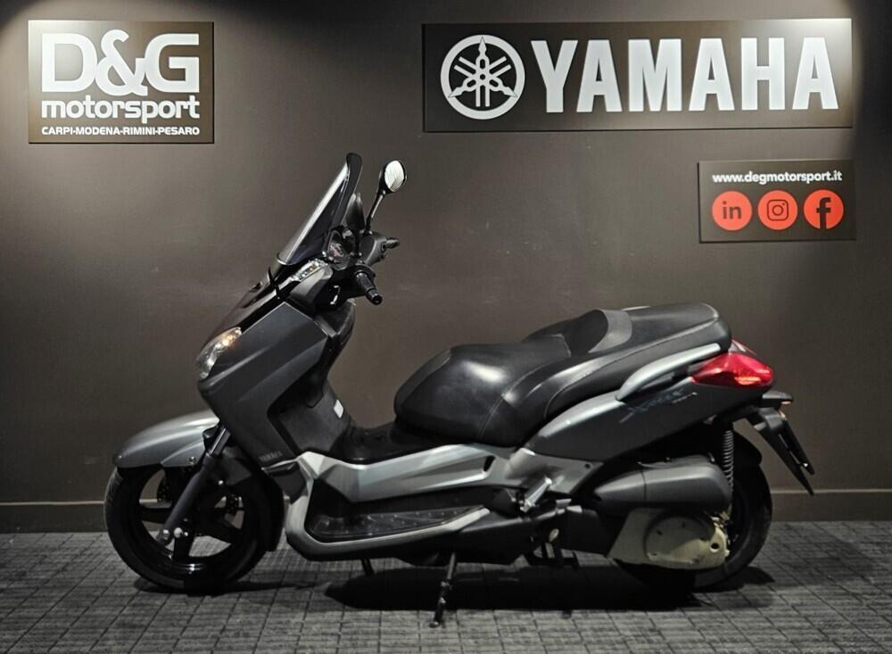 Yamaha X-Max 250 (2007 - 09) (4)