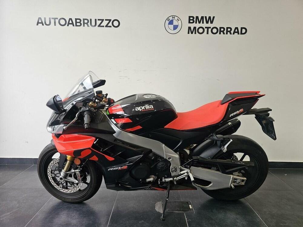 Aprilia RSV4 1100 Factory (2021 - 24) (4)