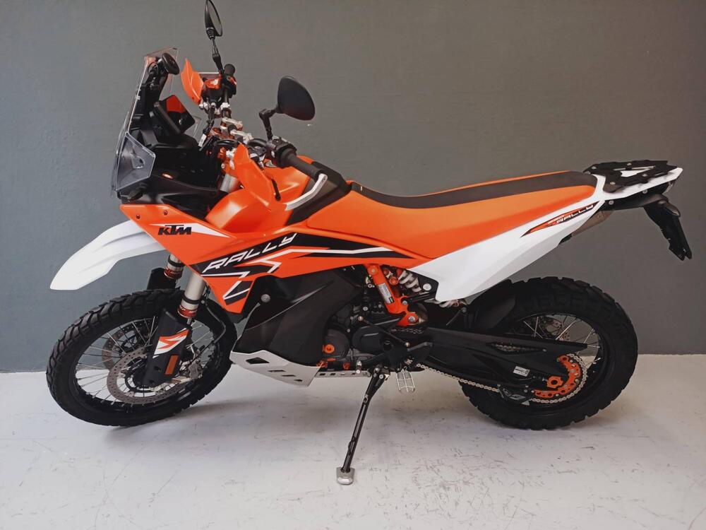 KTM 890 Adventure R Rally (2024) (2)