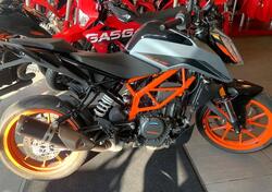 KTM 390 Duke (2021 - 23) usata