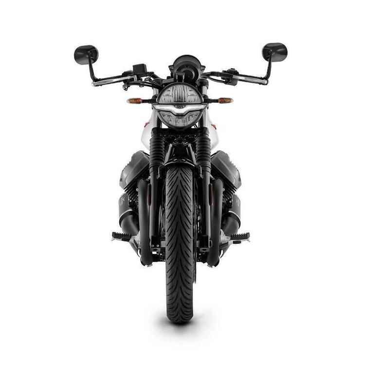 Moto Guzzi V7 Stone Ten (2024) (3)