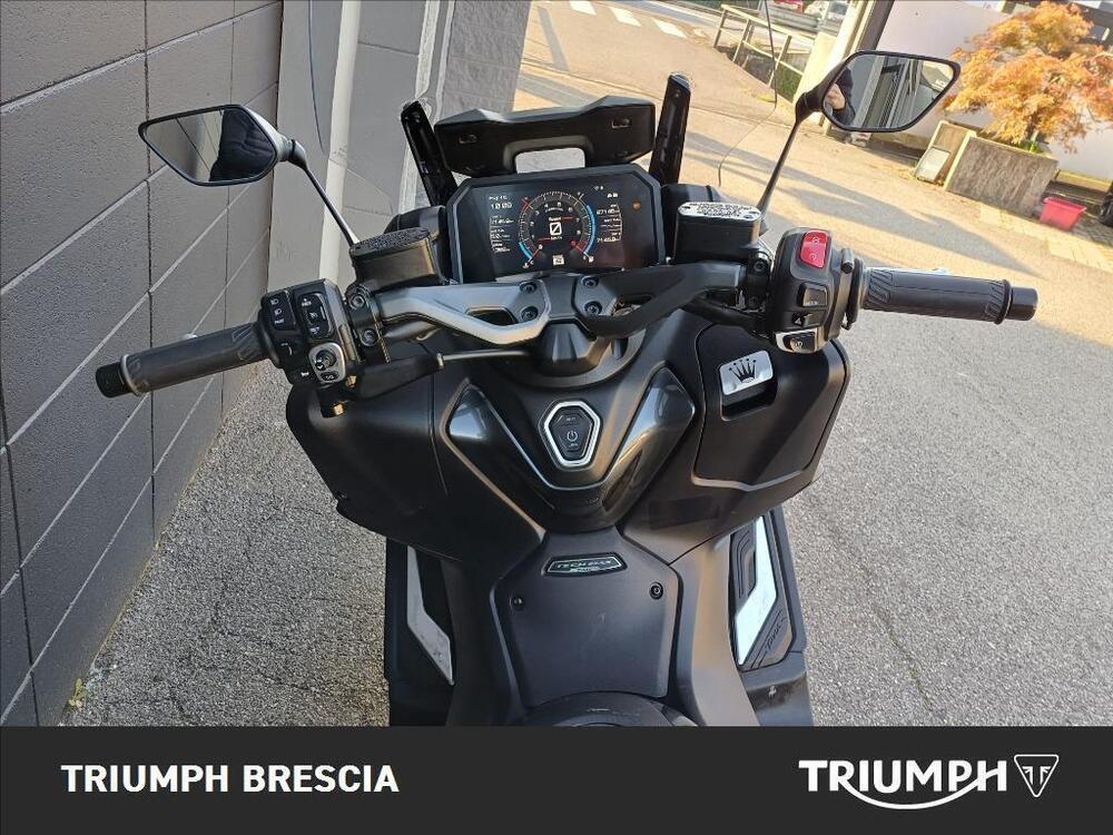 Yamaha T-Max 560 Tech Max (2022 - 24) (5)