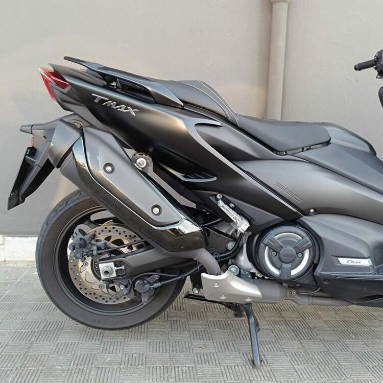 Yamaha T-Max 560 (2020 - 21) (2)