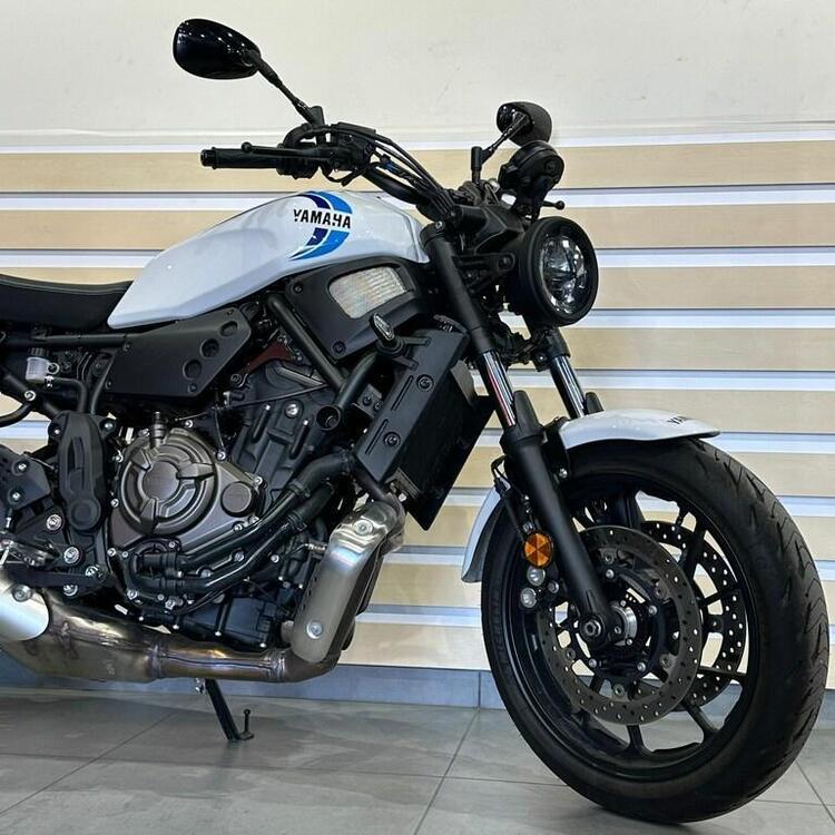 Yamaha XSR 700 (2022 - 24) (2)