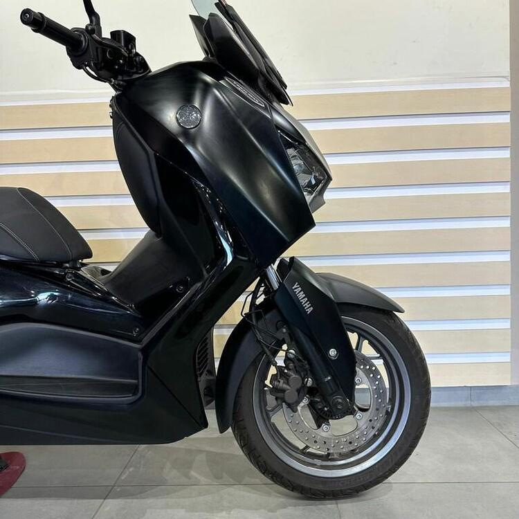 Yamaha X-Max 300 Tech Max (2021 - 24) (3)