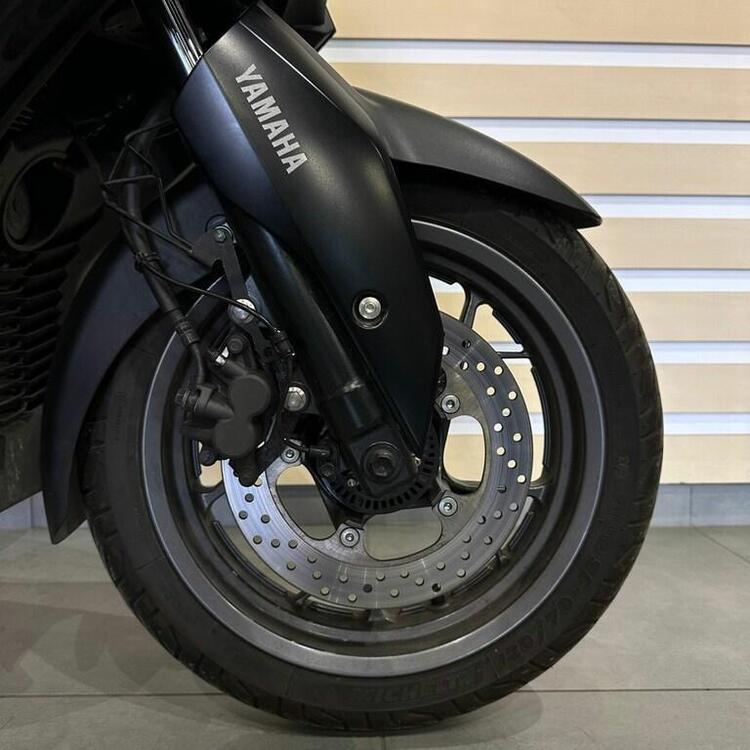 Yamaha X-Max 300 Tech Max (2021 - 24) (4)