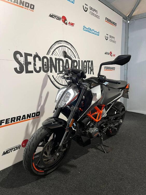 KTM 125 Duke (2021 - 23) (4)