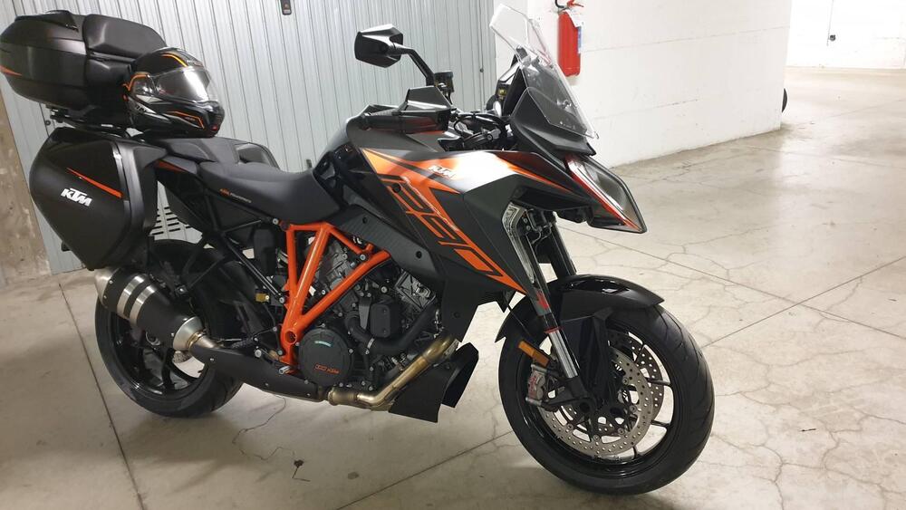 KTM 1290 Super Duke GT (2019 - 20)