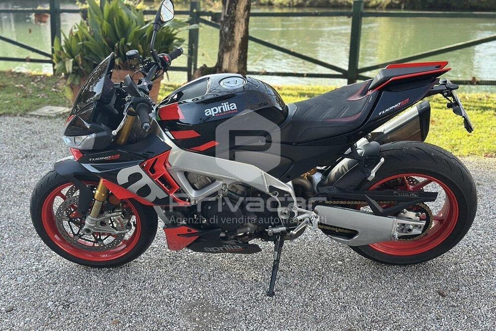 Aprilia Tuono 1100 V4 Factory (2021 - 24) (3)