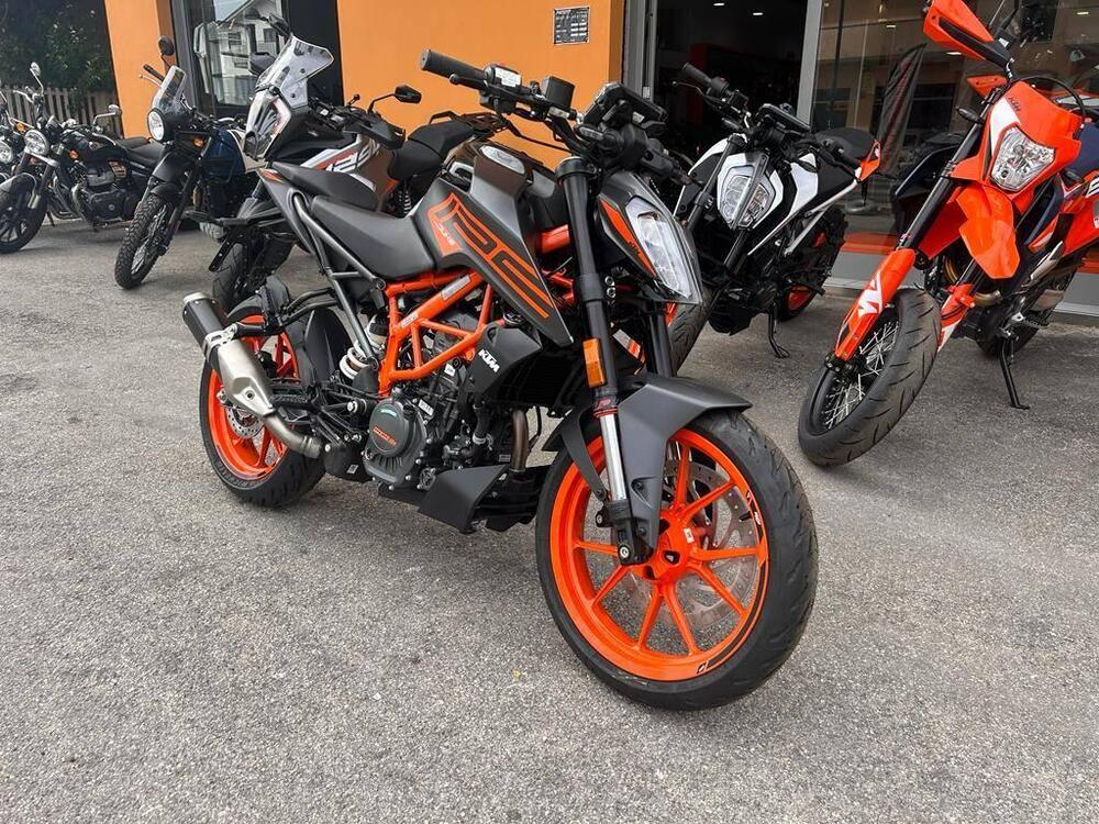 KTM 125 Duke (2021 - 23) (5)