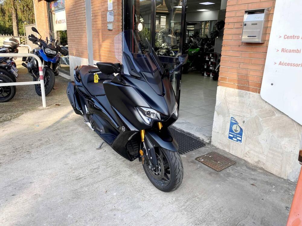 Yamaha T-Max 560 Tech Max (2020) (2)