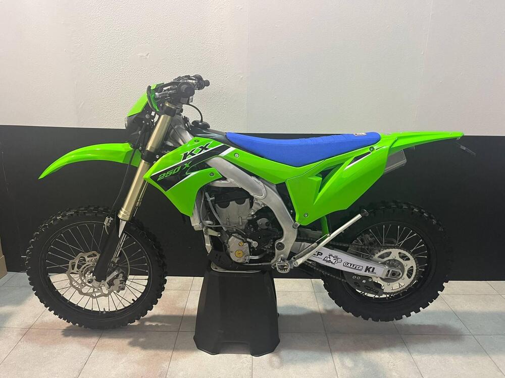 Kawasaki KX 250 X (2023 - 24) (2)