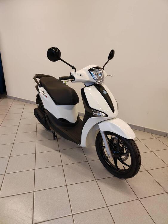 Piaggio Liberty 125 3V S ABS (2021 - 24) (2)