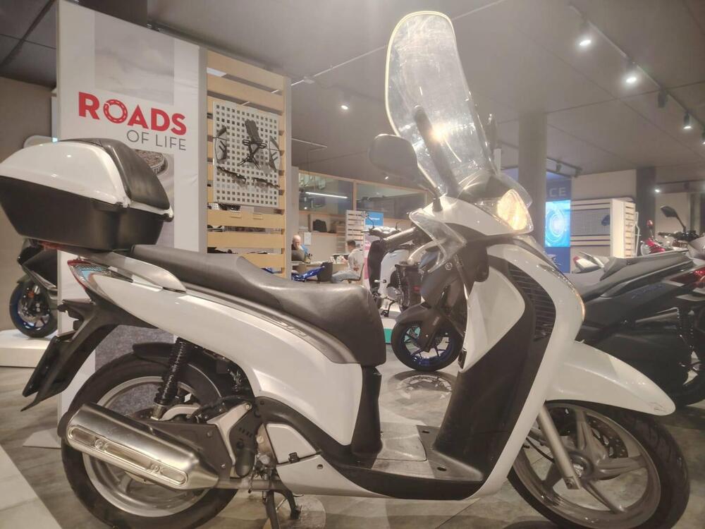 Honda SH 150 i (2009 - 12) (5)