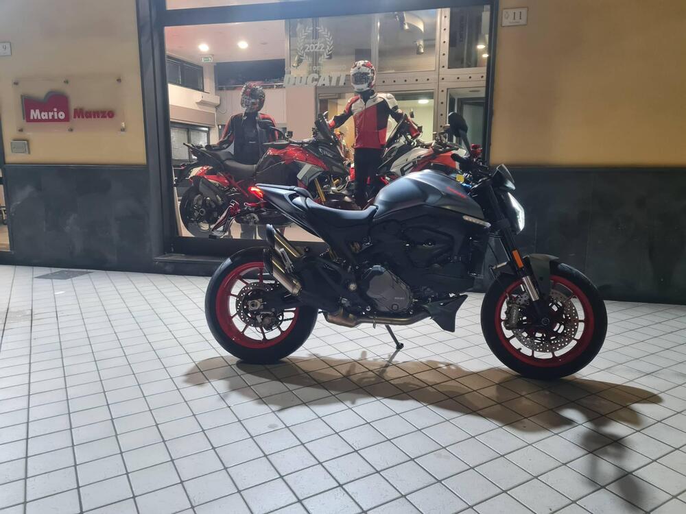 Ducati Monster 937 + (2021 - 24)