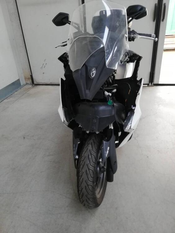 Kymco Downtown 350i ABS (2016 - 20) (3)