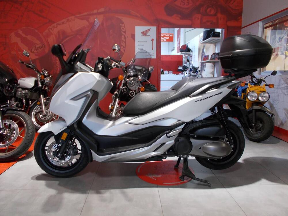 Honda Forza 300 ABS (2018 - 20) (4)