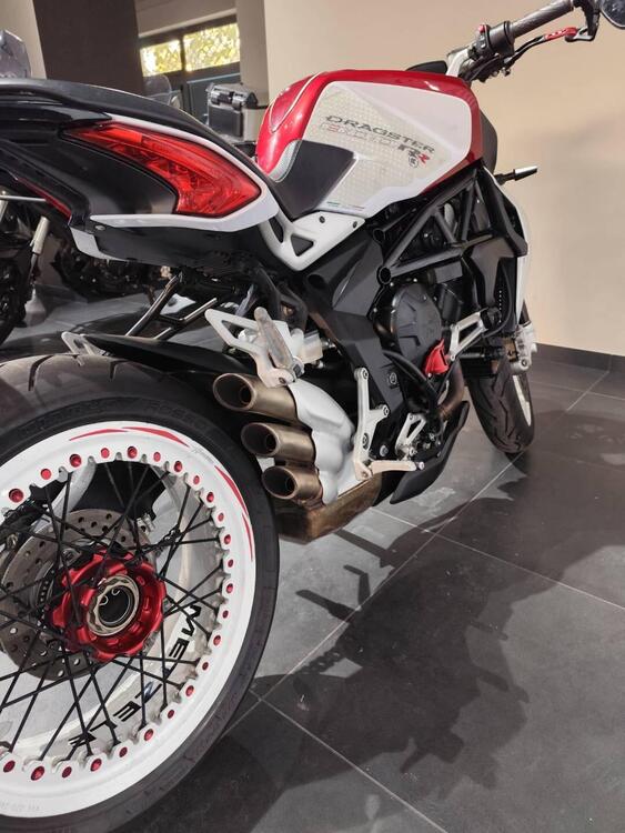 MV Agusta Brutale 800 RR (2015 - 16) (5)