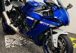 Yamaha YZF R1 (2020 - 24) usata