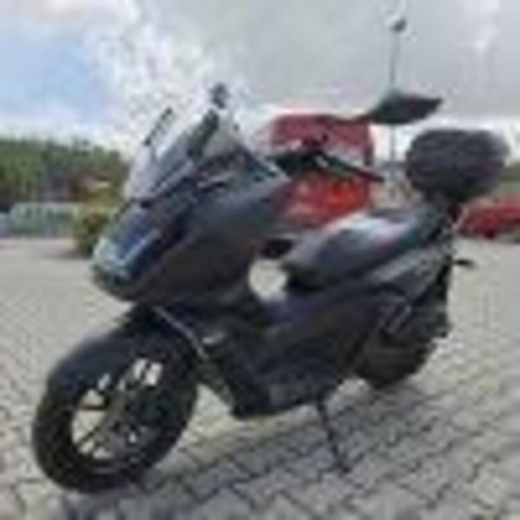 Kymco Skytown 125i (2024) (3)