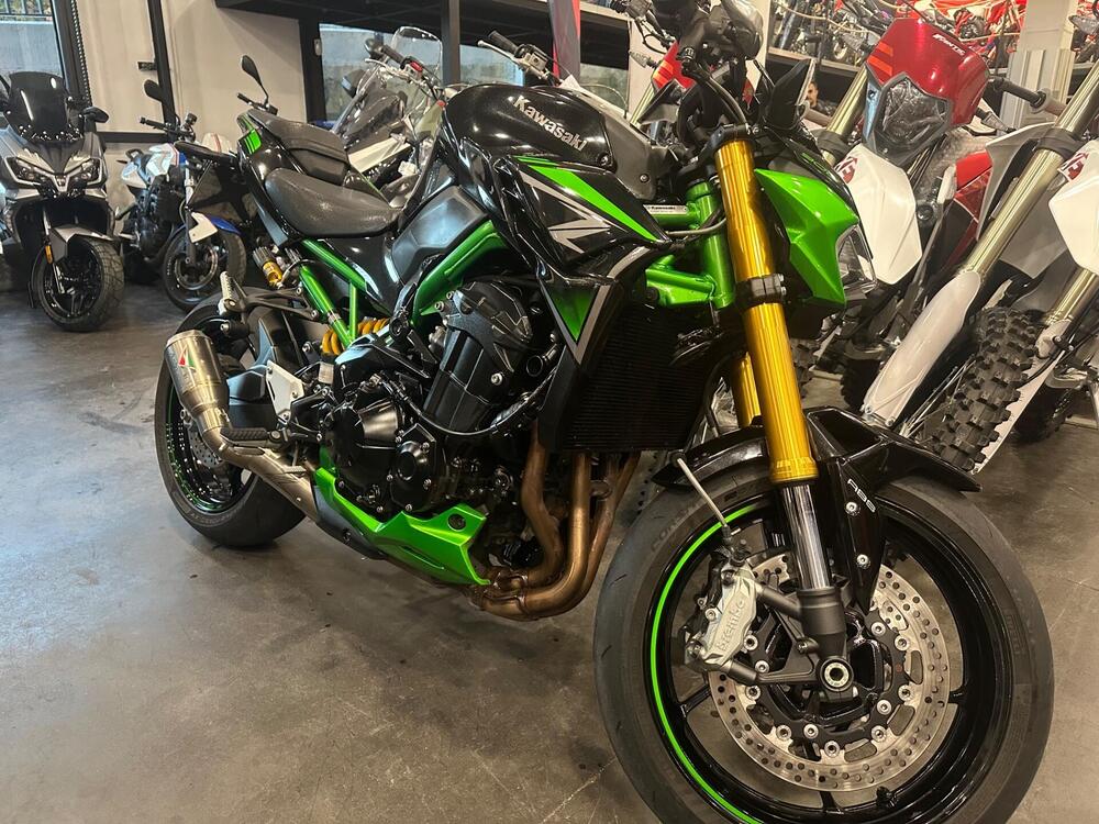 Kawasaki Z 900 SE (2022 - 24) (2)