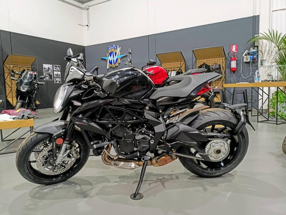 MV Agusta Dragster 800 R (2023 - 24)