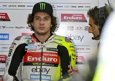 MotoGP 2024. GP di Barcellona 2. Marco Bezzecchi, secondo nelle Pre Qualifiche: Calmare Pecco Bagnaia? Io gli parlo di altro