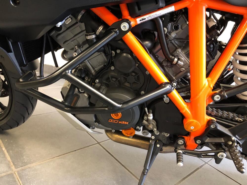 KTM 1290 Super Duke GT (2019 - 20) (4)