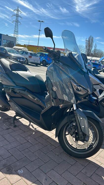 Yamaha X-Max 300 Tech Max (2021 - 24) (2)