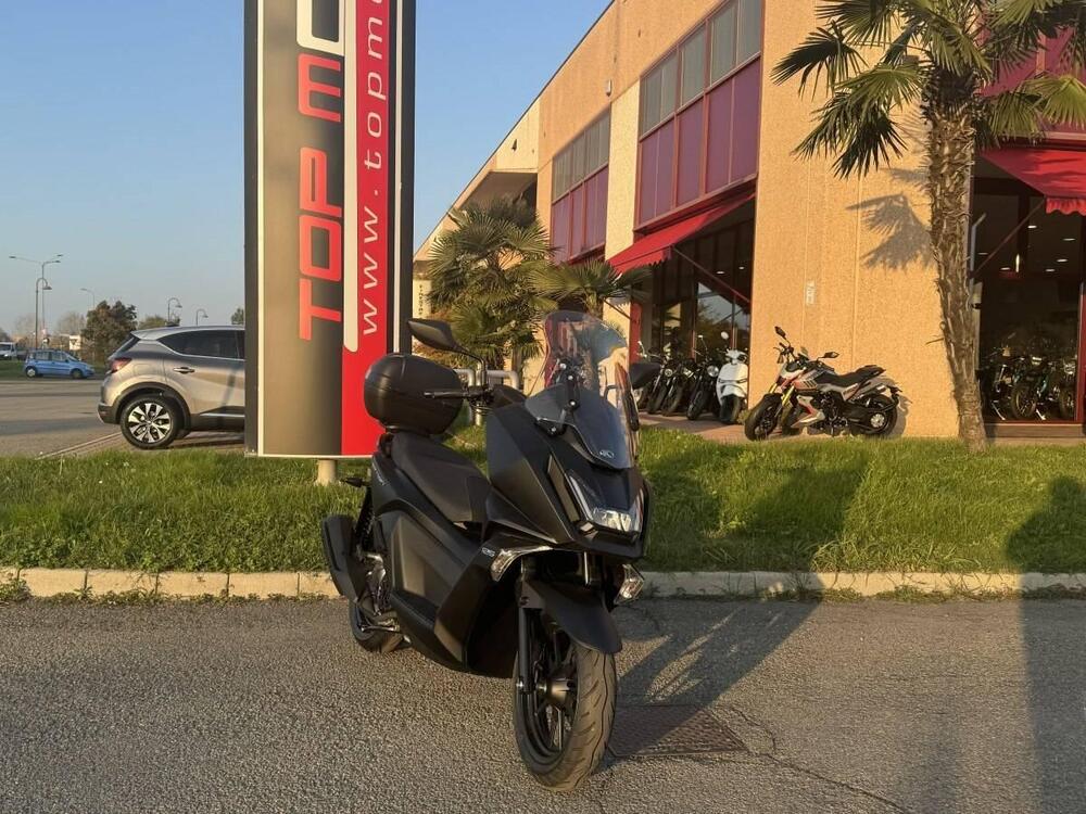 Kymco Skytown 125i (2024) (2)