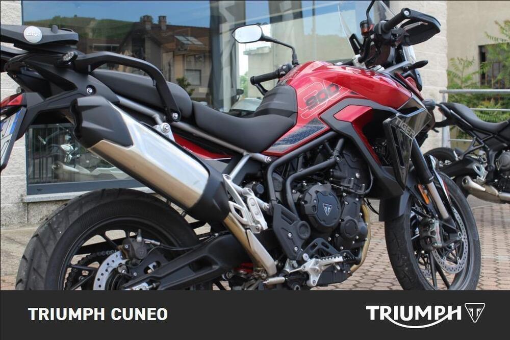 Triumph Tiger 900 GT Pro (2024) (4)